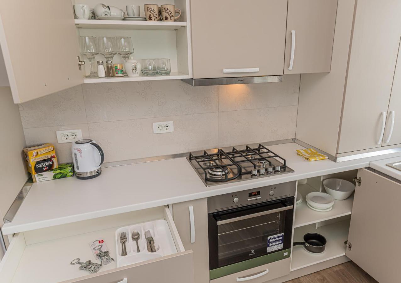 Coresi Modern Apartment Braşov Extérieur photo