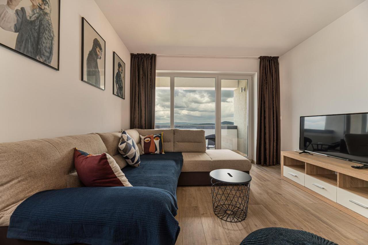 Coresi Modern Apartment Braşov Extérieur photo